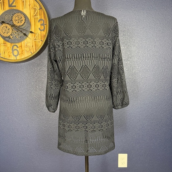 Ralph Lauren Black Crochet Style Tunic Top, Size Medium - Picture 3 of 7